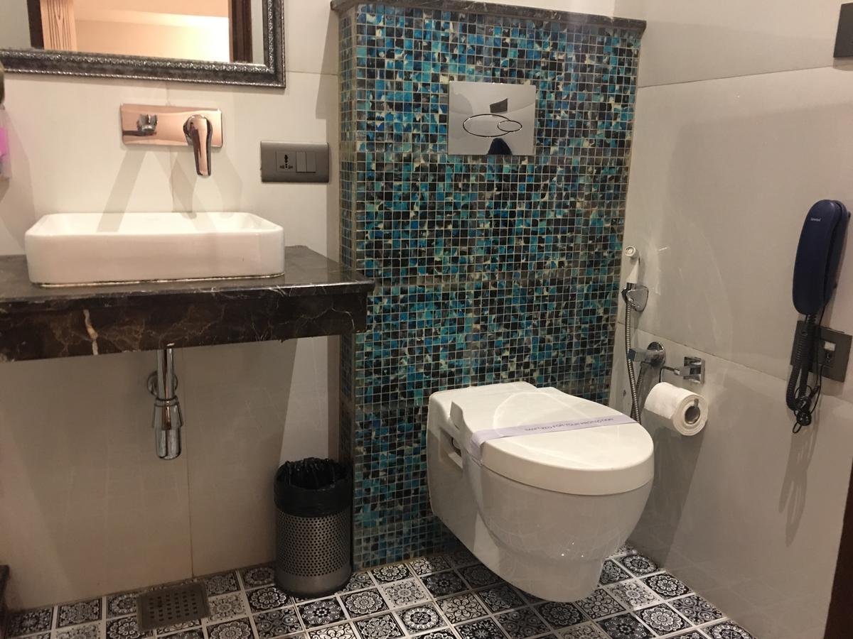 Chandīgarh Hotel Posh מראה חיצוני תמונה