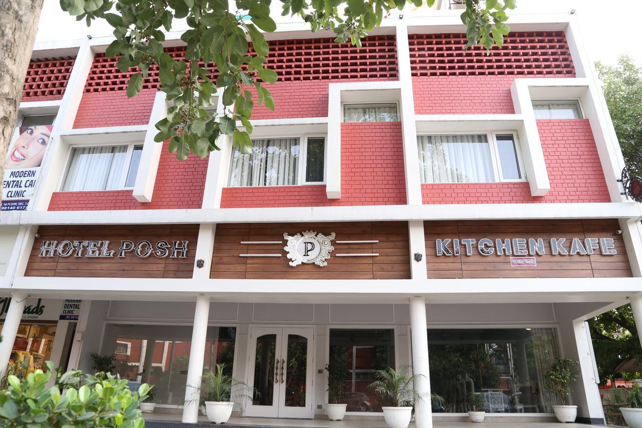 Chandīgarh Hotel Posh מראה חיצוני תמונה