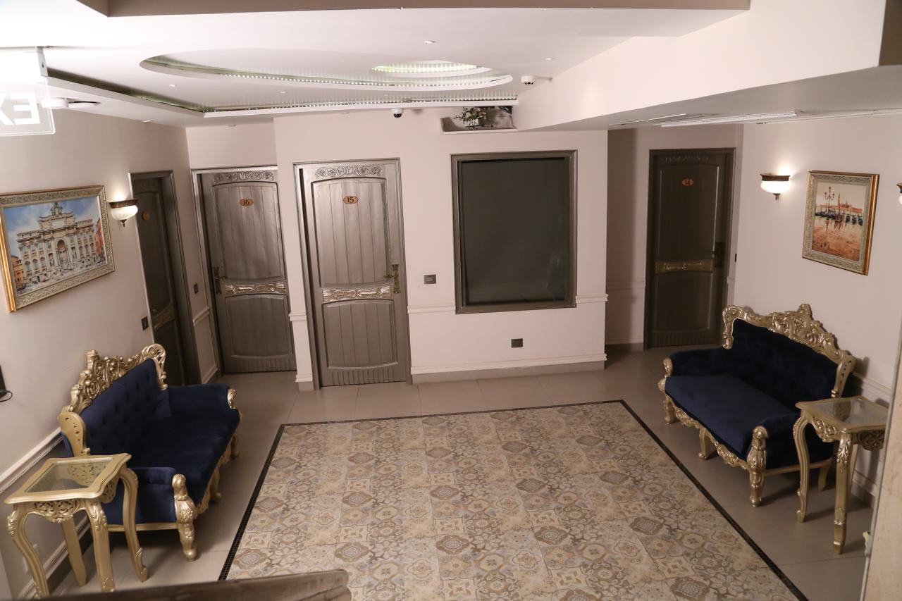 Chandīgarh Hotel Posh מראה חיצוני תמונה